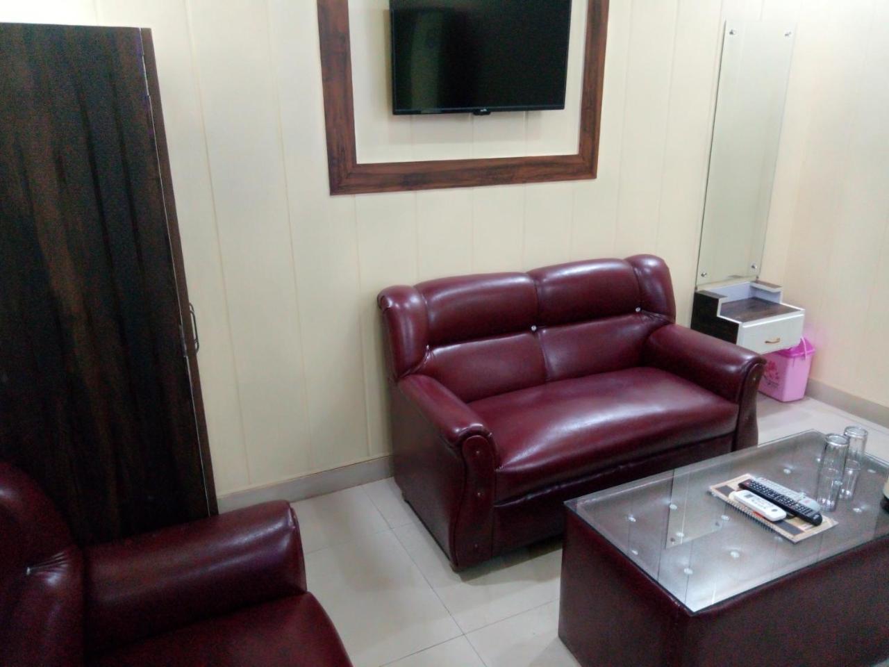 Hotel Sunrise Orai Exterior foto